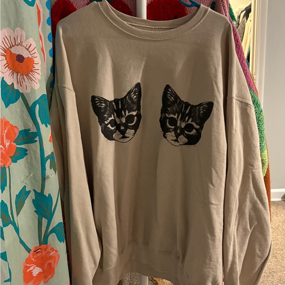 Dressed in LALA show me your kitties graphic pullover